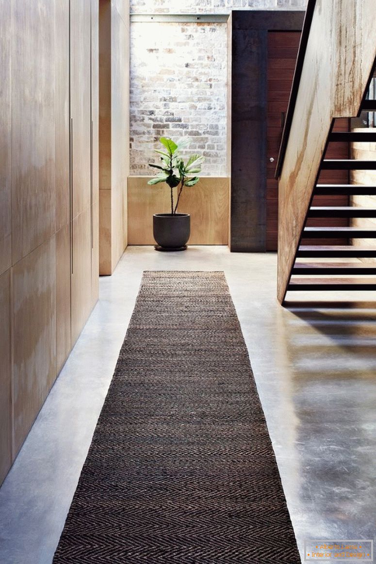 braon_cove_jacket_cat_brown-carpet-path-mat