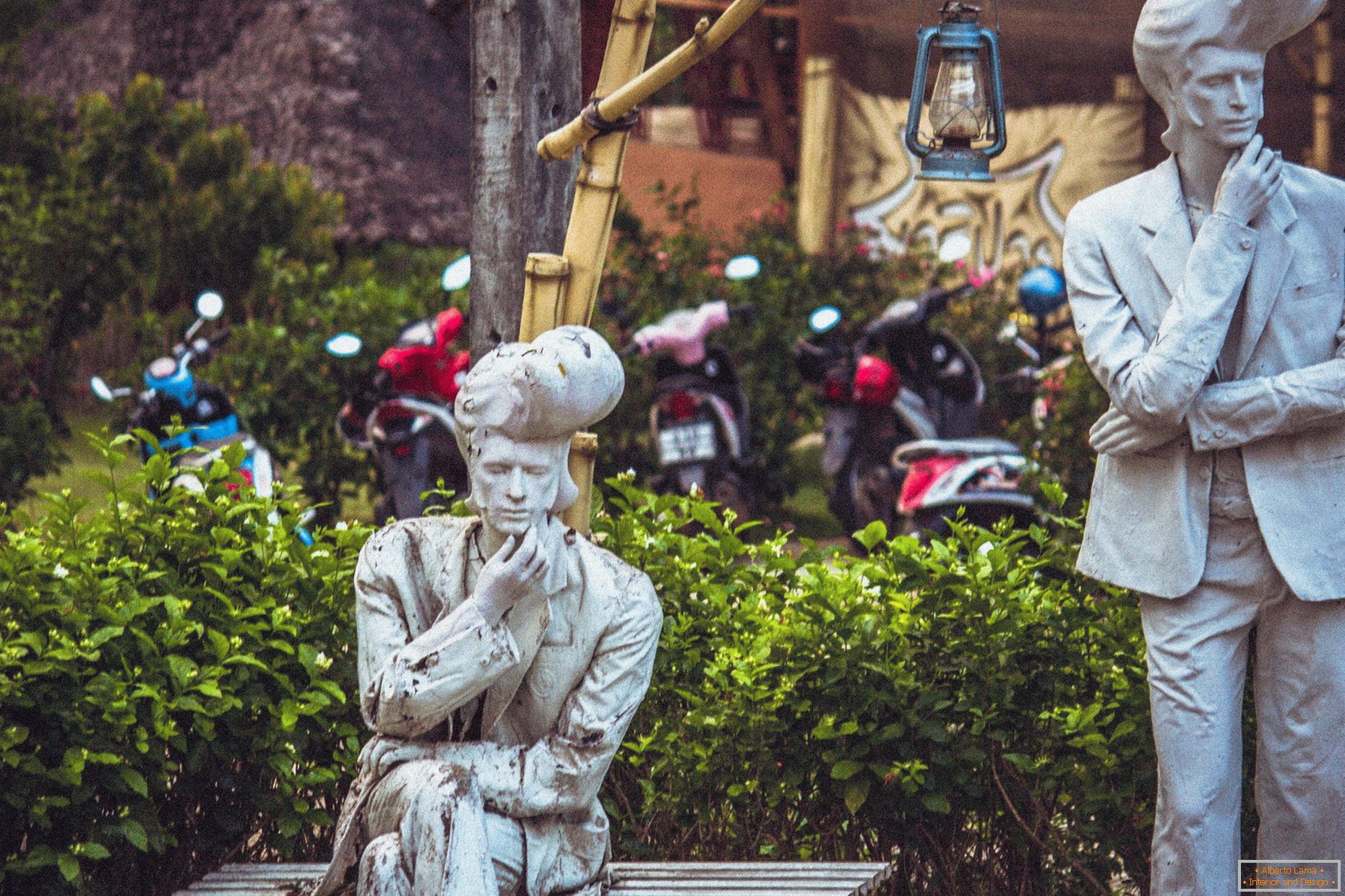 Skulpture Elvisa u selu Tajland