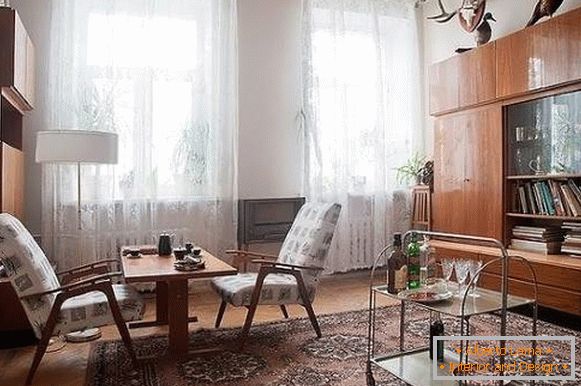 Дизайн и мебель в стиле minimalizamа Советского Союза