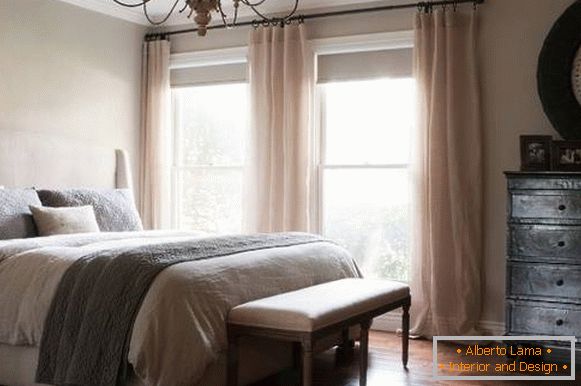 Dizajn zavesa za spavaću sobu - fotografija u pastelnim bojama