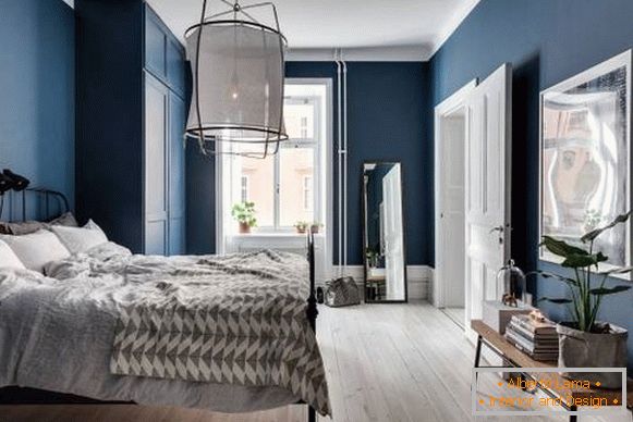 Fotografije spavaće sobe u modernom stilu i plave boje