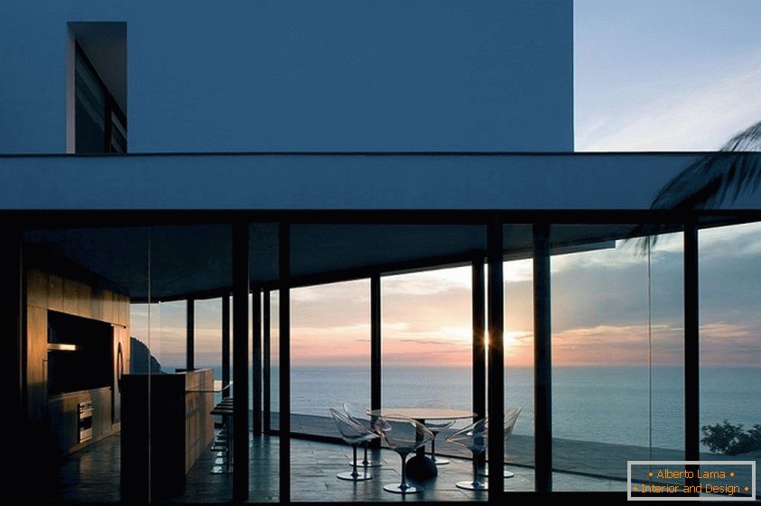 Pogled sa prozora na zalasku sunca, Ibiza