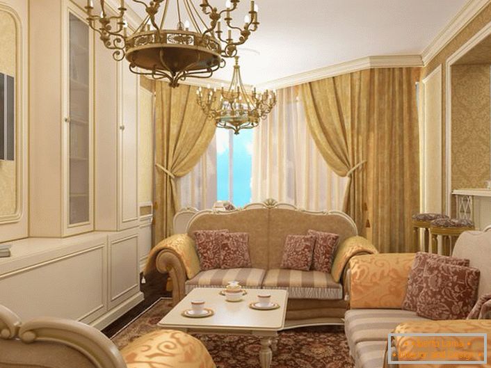 Moderan barokni stil: namještaj za zakrivljene salone, tapiserije sa zlatnim šivom, ogromni lusteri.