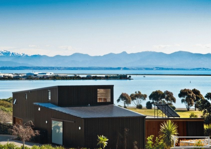 Kuća na obali Novog Zelanda