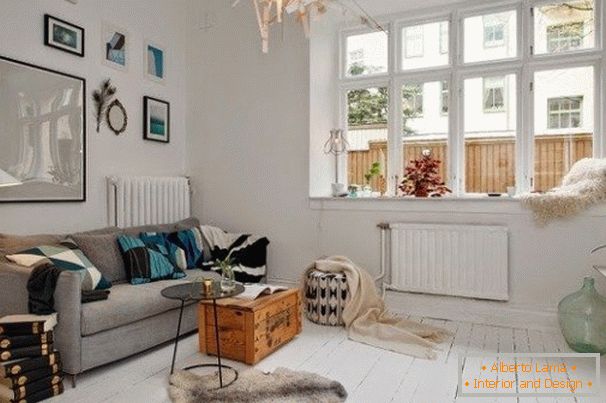 Unutrašnjost dnevne sobe u skandinavskom stilu