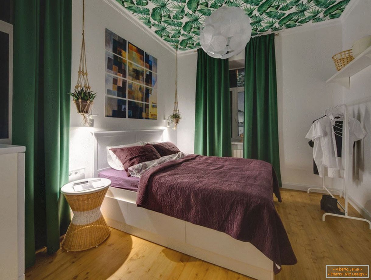 Zelene zavese u spavaćoj sobi