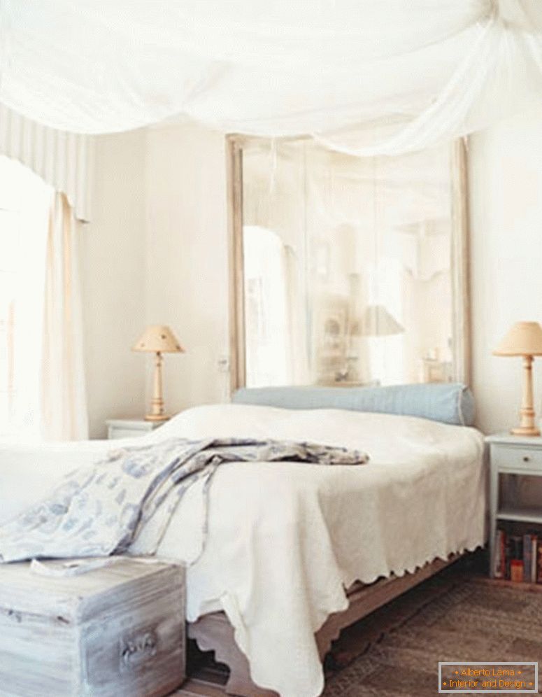 Ogledalo u spavaćoj sobi - primjeri fotografija smještaja u