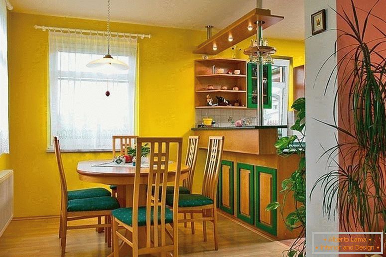 Žuti zidovi u kuhinji