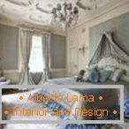 Zlatne i srebrne boje u dizajnu spavaće sobe